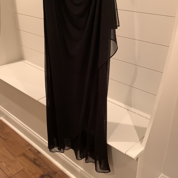 Alex Evening Black Gown - Picture 4 of 5